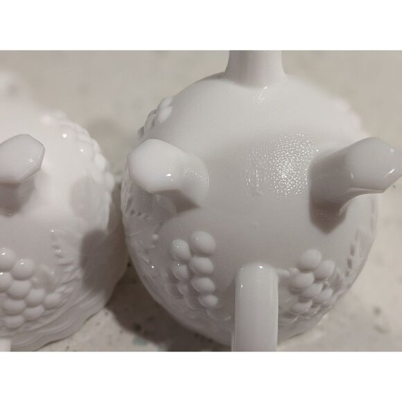 Imperial Glass Milk Glass Cream & Sugar Set With Grape Pattern - Picture 11 of 11
